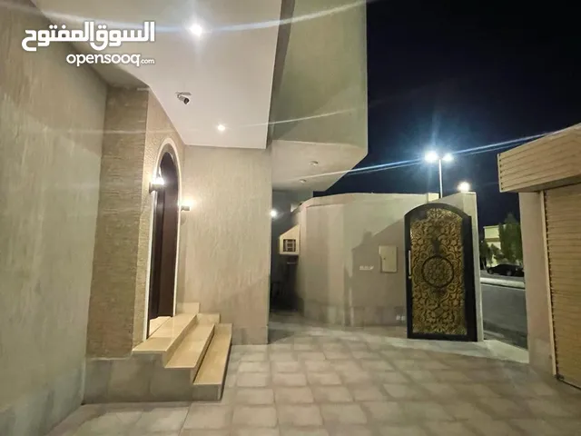 450 m2 5 Bedrooms Villa for Sale in Jeddah Obhur Al Shamaliyah
