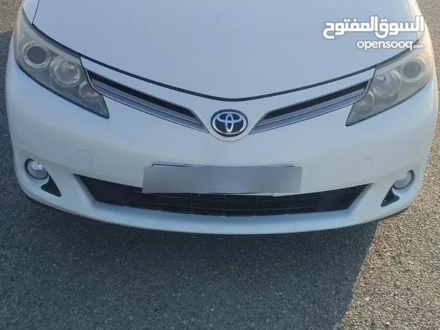 تويوتا بريفيا عائليه