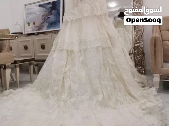 فساتين زفاف وخطوبه نلبس مره واحده كل فستان سعر