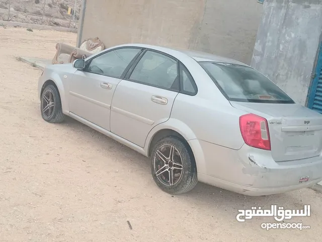 Used Chevrolet Optra in Hebron