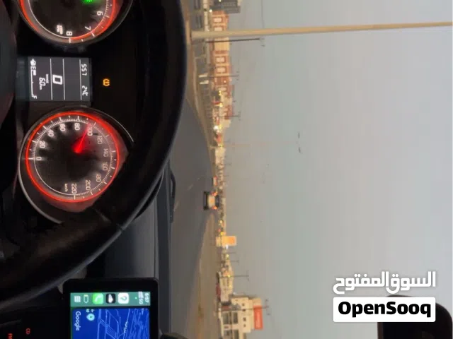 شاشة للسياره تدعم apple carplay and android auto