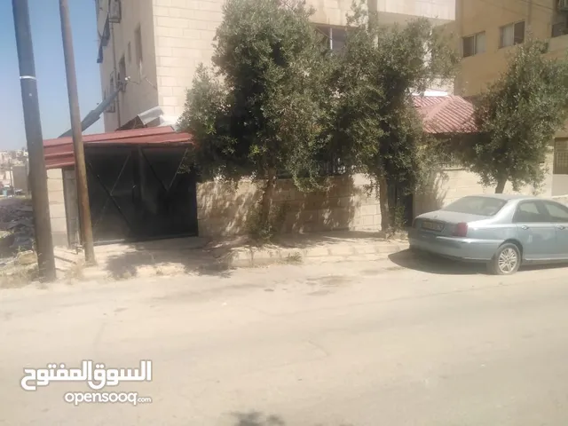 شقة ارضيةللبيع بمنطقة القويسمة السعر قابل للتفاوش