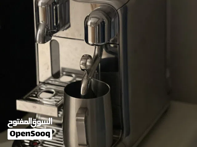 للبيع مكينة قهوة نسبرسو برو
