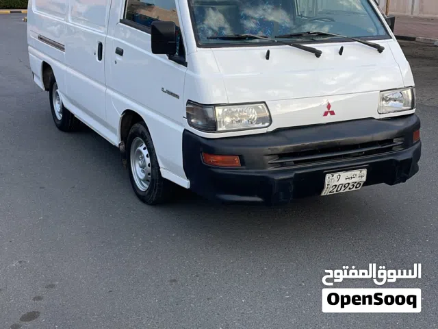 Mitsubish Box 2008