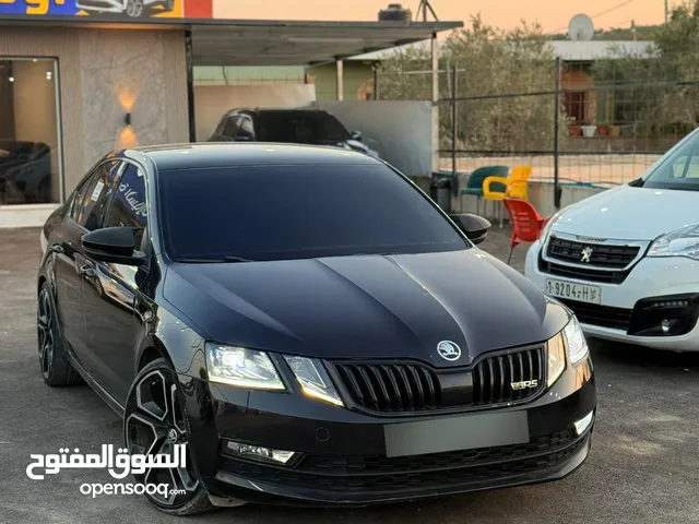 سكودا اوكتافيا ترخيص 2018