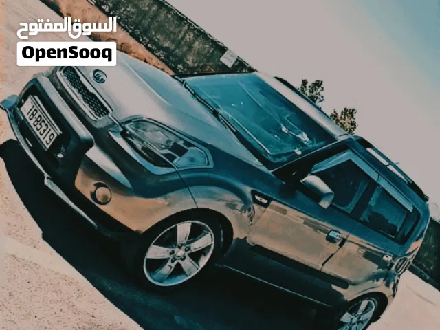 2009 كيا سول Standard