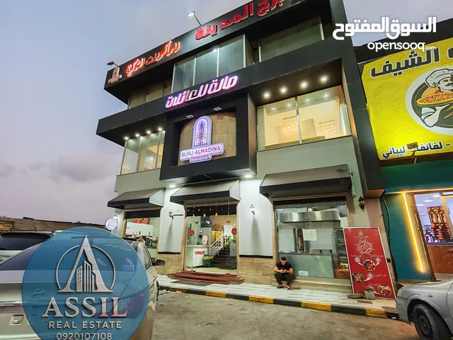 مبنى 3 طوابق يصلح نشاط مطعم او نشاط اداري للايجار