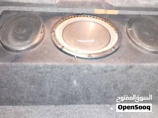 مجموعة مكبرات صوت كينوود الفرعية