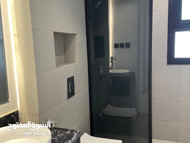 300 m2 3 Bedrooms Apartments for Rent in Al Riyadh Al Munsiyah