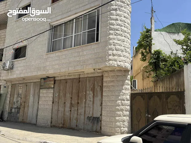 3 Floors Building for Sale in Qalqilya AlMadares St.