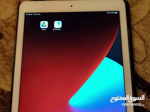 Apple iPad 16 GB in Jeddah