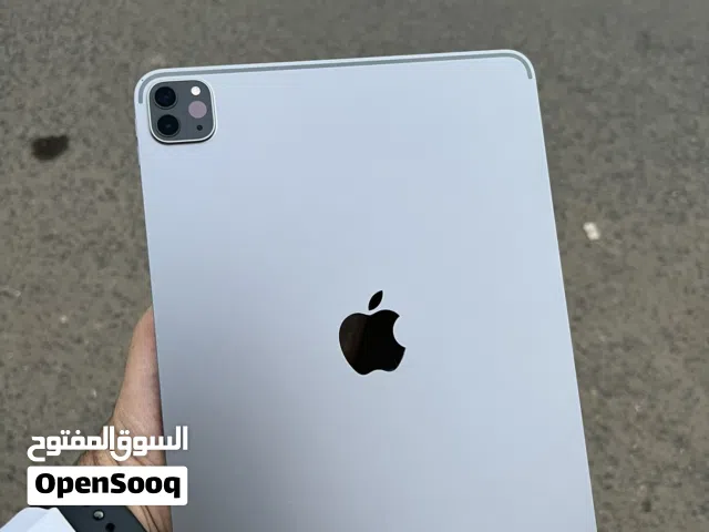 Apple iPad pro 4 128 GB in Sana'a