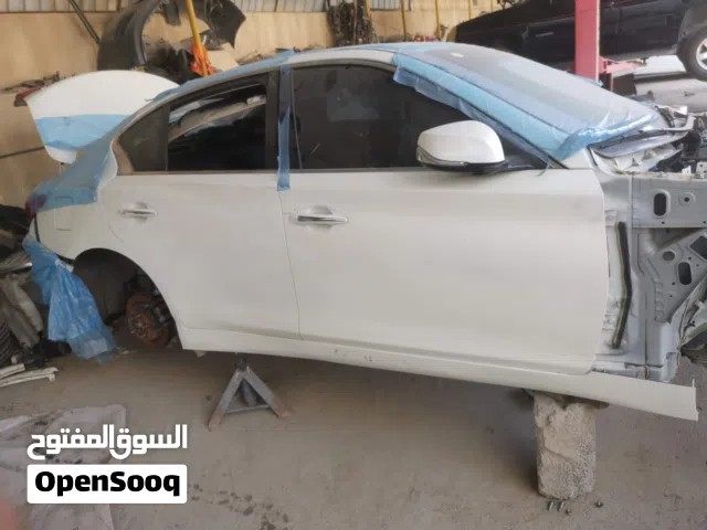 قطع غيار أصلية إنفينيتي Q50 3.0 موديل 2017