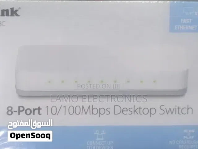 موزع 8 مخارج سرعة 100  D-LinK