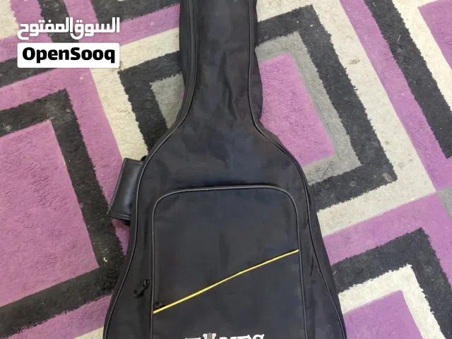 جيتار ياماها