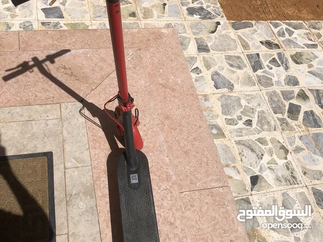 سكوتر كهربائي درجه اولي