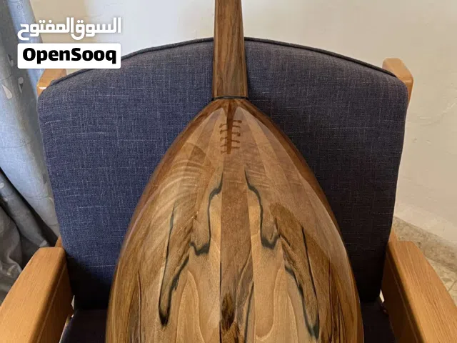 عود خمسة اوتار