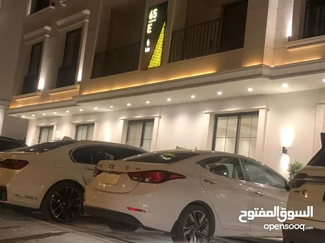 170 m2 3 Bedrooms Apartments for Rent in Al Riyadh Al Quds