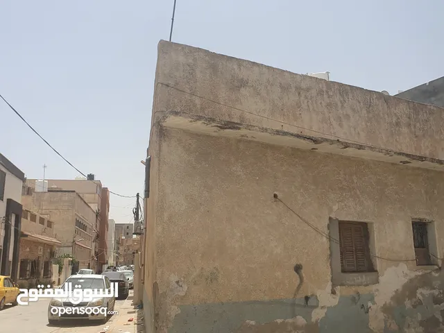 أرض سكنية للبيع 134 متر في مدينة طرابلس منطقة السبعة داخل المخطط طريق أربع شوارع سيمافرو