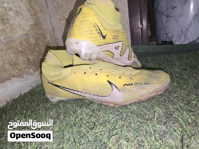 احذيه رياضيه