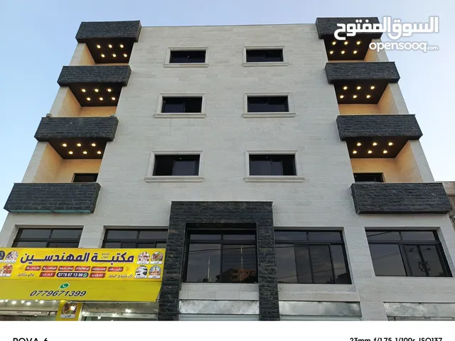 145 m2 More than 6 bedrooms Apartments for Sale in Salt Other