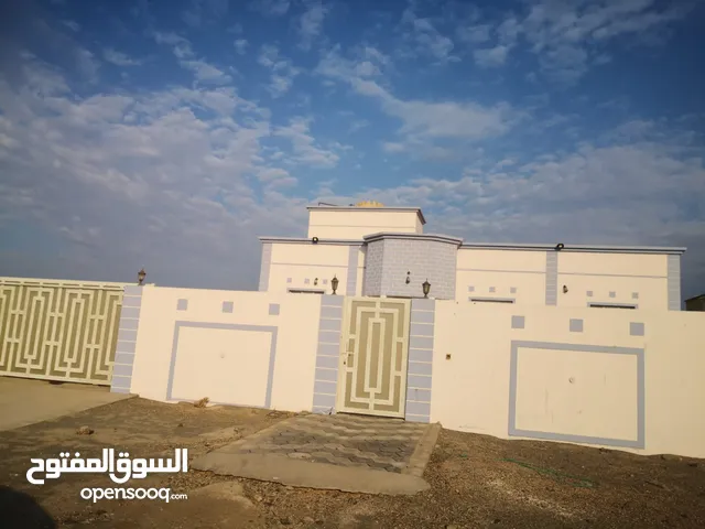 240m2 3 Bedrooms Townhouse for Sale in Al Dakhiliya Sumail