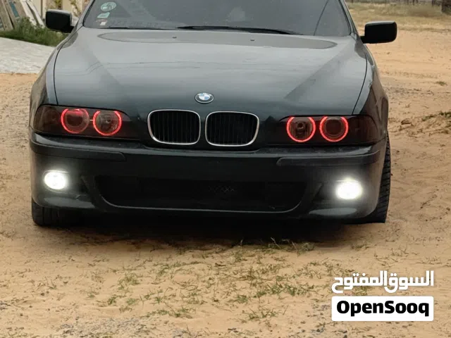 BWM E39 25i
