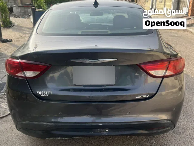 2016 كرايسلر 200 200C