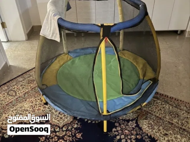 ترامبولين أطفال منزلي مع شبك حماية - نظيف جداً وتسلية آمنة في البيت