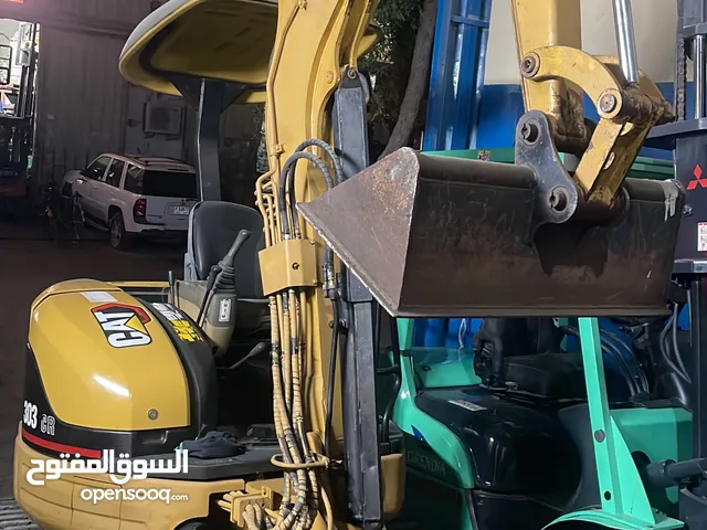 2012 Tracked Excavator Construction Equipments in Sharjah