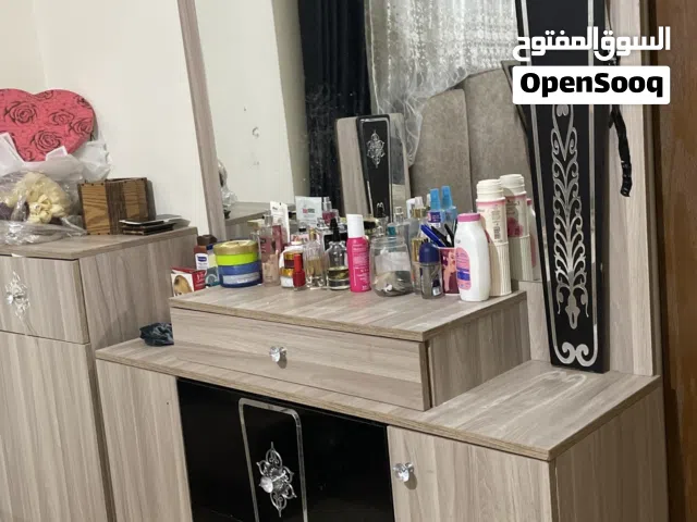 غرفة نوم مستعملة للبيع