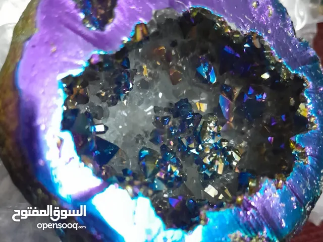 اخوان عندي حجر للبيع أصحاب الخبره سعره موجود على النت تكدر تسحب الصورة وتتأكد