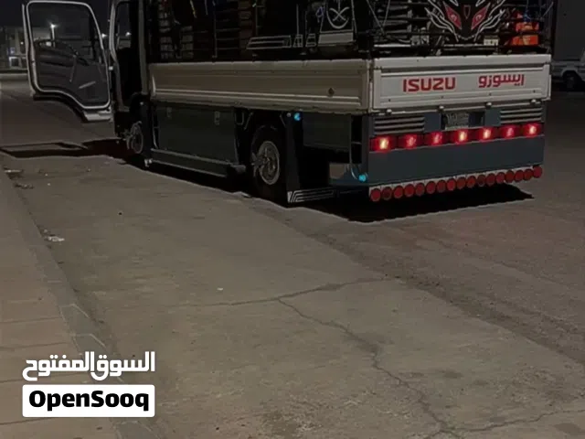 دينا طش اثاث قديم بالرياض