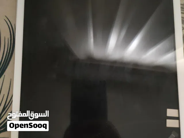 مطلوب شاشة ايباد 7