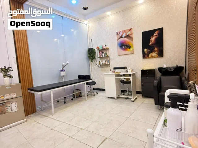 صالون للبيع بالجبيلة على شارع 15 متر