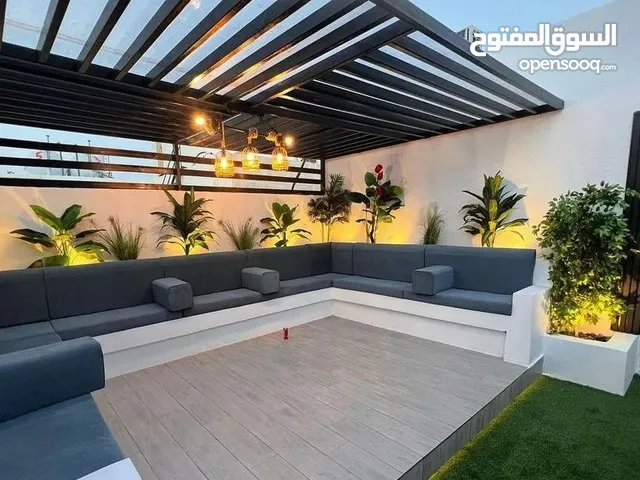 أحدث تنسيقات الحدائق المنزلية الرياض عشب صناعى جلسات استراحات مظلات منزلية تصميم شلالات ديكورات منزل