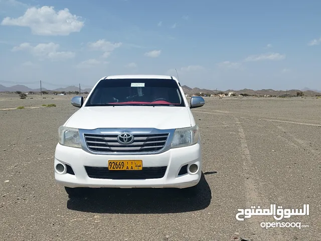 Used Toyota Hilux in Al Dakhiliya