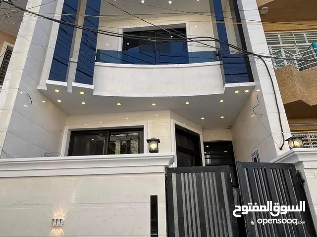 100 m2 4 Bedrooms Townhouse for Sale in Baghdad Jihad
