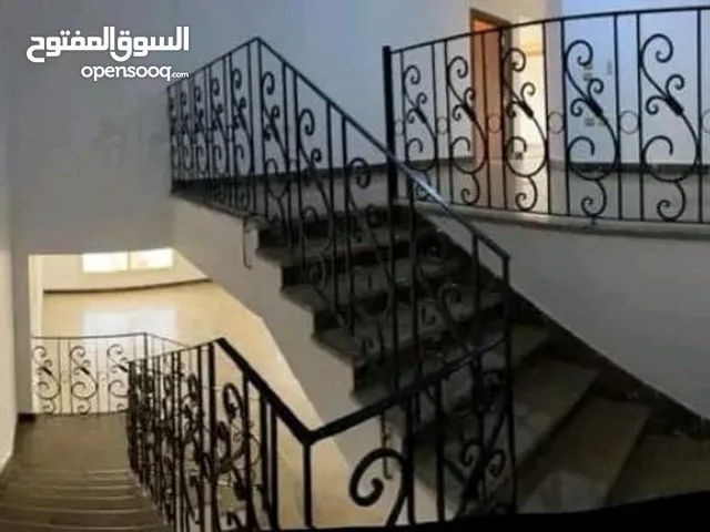 للايجار دوبلكس في فيلا مرخصه اداري للإيجار في شارع الخزان الحي الرابع اكتوبر تشطيب vib مساحه 420م