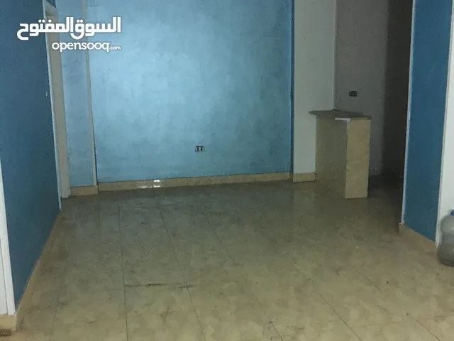 شقة120م 2بلكون غازإيجارجديدترعةعبدالعال1قبل كشري رسلان امام جامع بلال بن رباح ال20جيرة2999 جنيه1بلكو