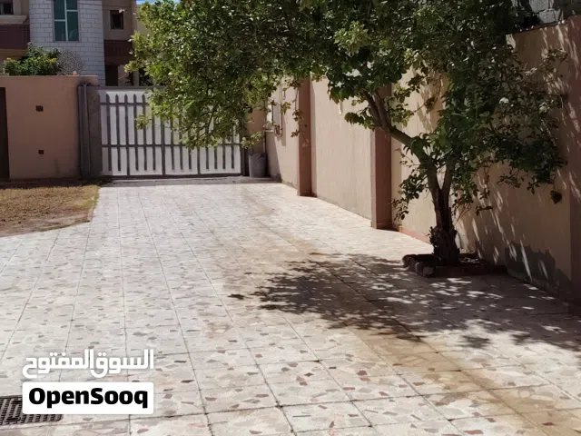 مكتب طرابلس للعقارات
