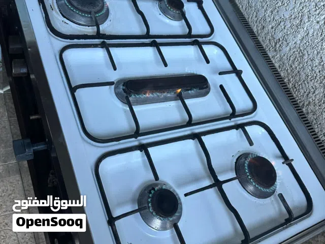 طباخ خمس عيون نضيف مع فرن فوك وجوه  كله شغال سعر 90 الف