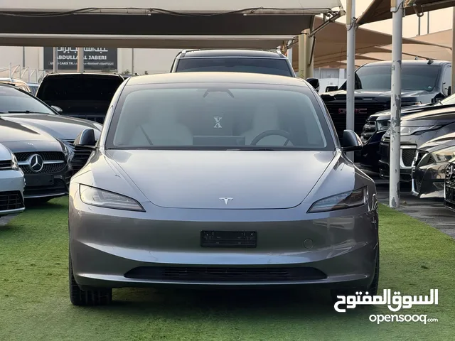 TESLA MODEL 3 Long Range 2025GCC