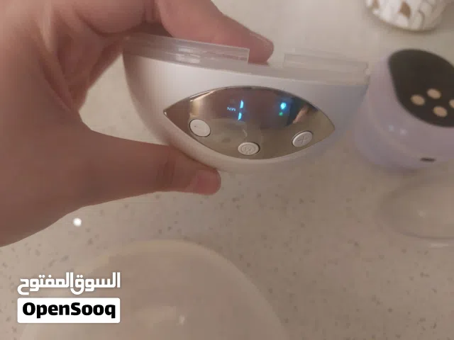 شفاطات حليب الام