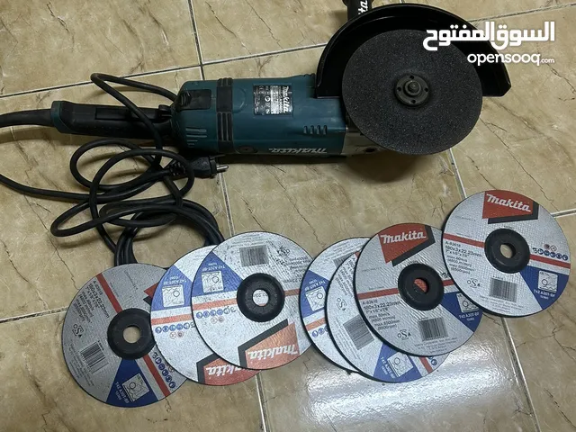 Makita GA9040s Angle Grinder