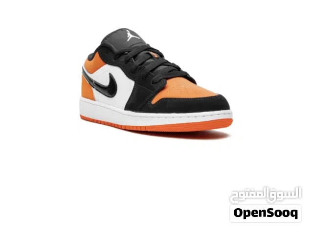 حذاء رياضي اصلي