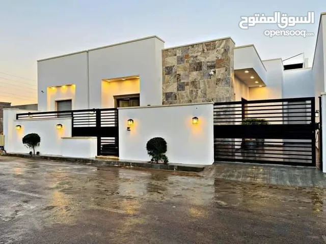 207 m2 3 Bedrooms Villa for Sale in Tripoli Ain Zara