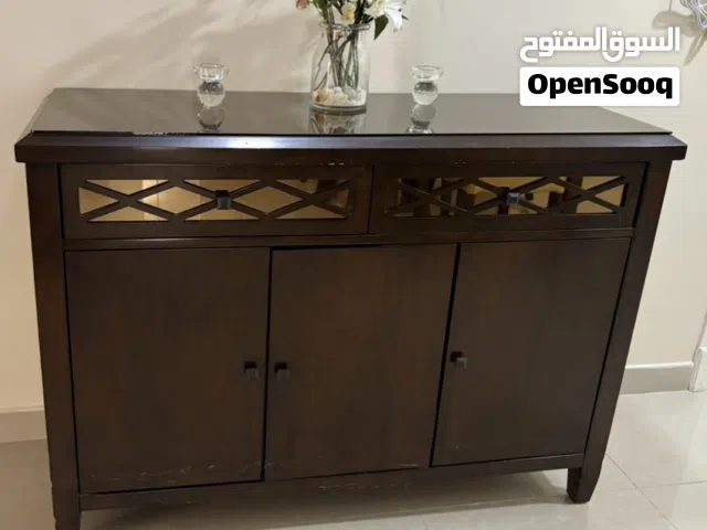 طاولة طعام وكراسيها ( مستعملة )