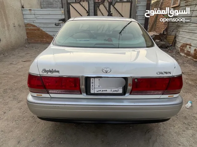 Used Toyota Crown in Basra