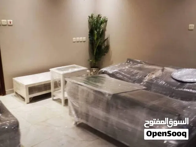 شركه العاصمه لتقديم خدمات اللجوستيه لنقل الاثاث داخل وخارج الرياض